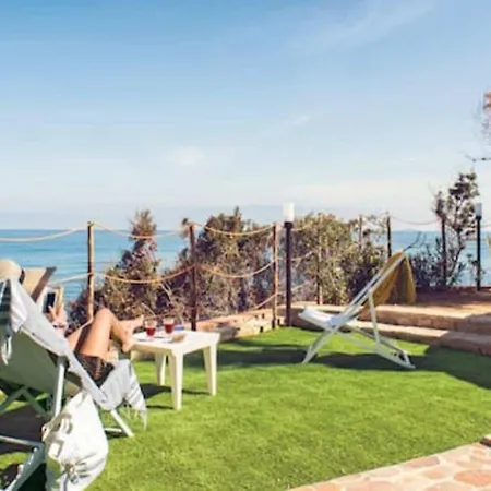 Punta A Mare Holiday home *